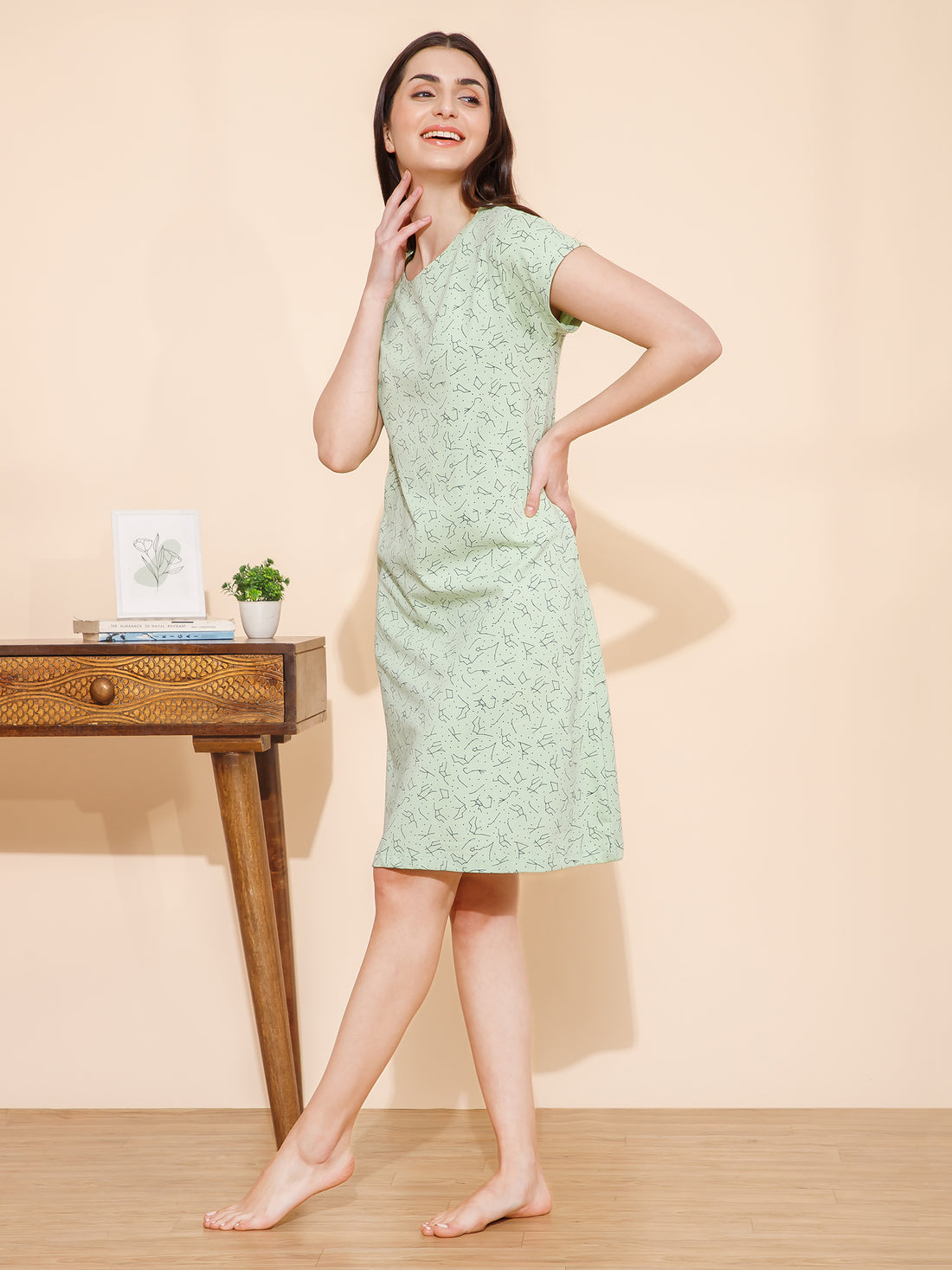 Cotton Lines Print Knee Length Night Dress (mm-3005-3)