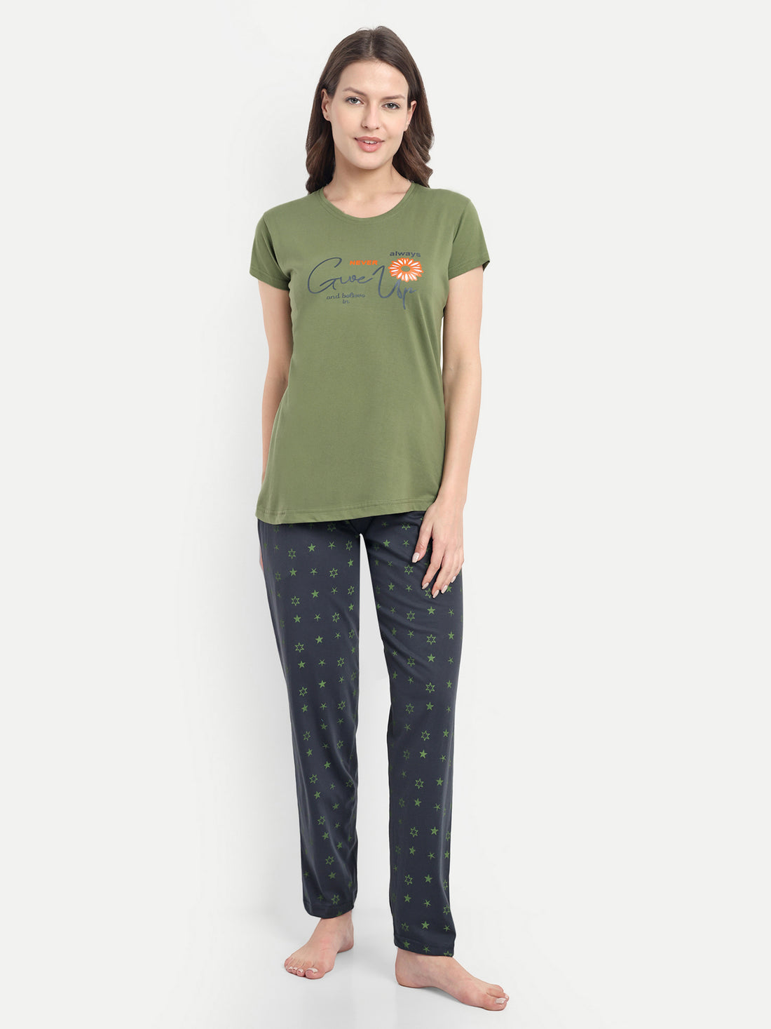 Women's Cotton Star Printed Night Suit Set of T-shirt & Pyjama (15063b)